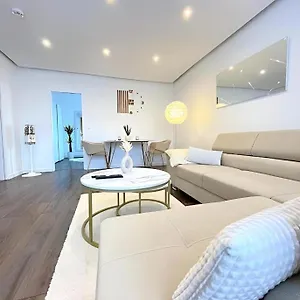Regency - Stylische Zentrale 50m2 Mit Balkon, Wasserblick Und Netflix Hannover